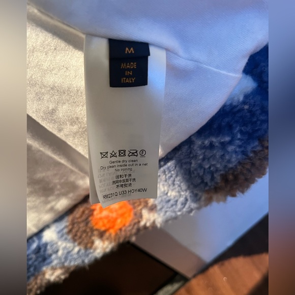 Louis Vuitton Jacquard Camo Fleece Blouson | Medium | Authentic - Picture 5 of 6